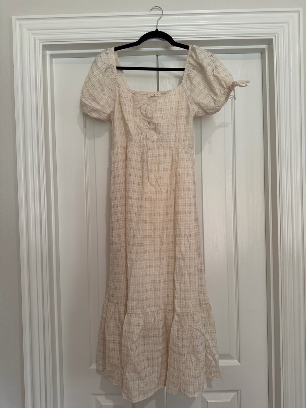 ILLA ILLA Cream Puff-Sleeve Midi Dress